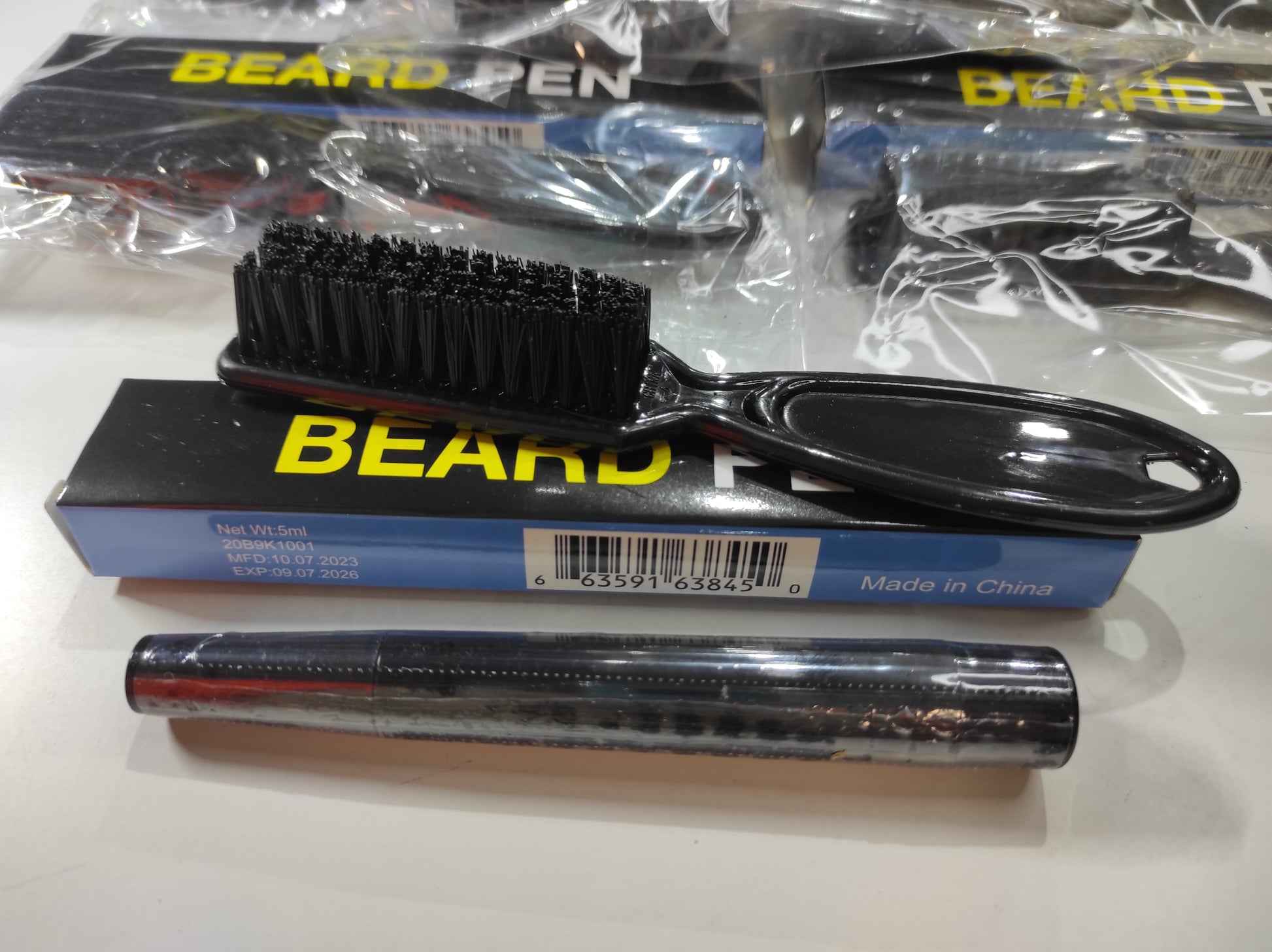 Lápiz corrector de cejas / barba - additional image 14